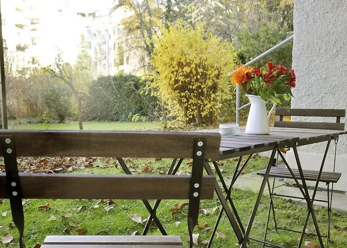 Apartment Im Univiertel Mit Garten Graz